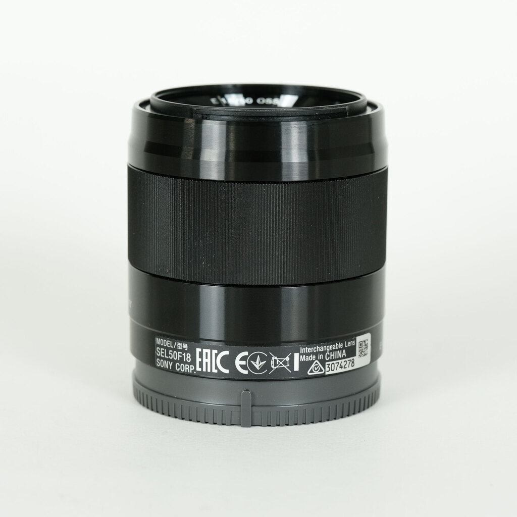 SONY E 50mm F1.8 OSS SEL50F18 SONY E 50mm F1.8 OSS SEL50F18