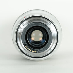 Canon EF70-300mm F4-5.6L IS USM Canon EF70-300mm F4-5.6L IS USM