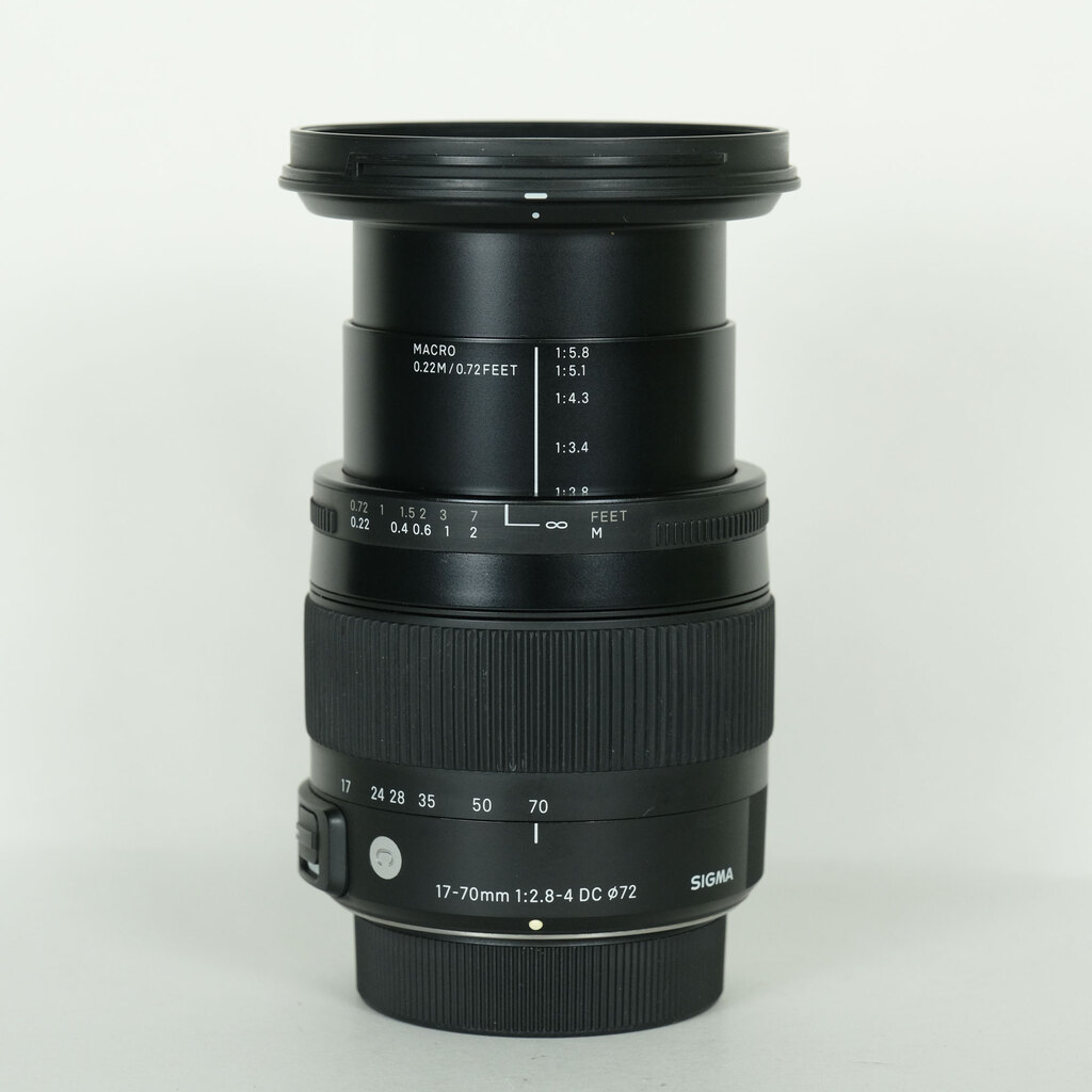 SIGMA 17-70mm F2.8-4 DC MACRO OS HSM | Contemporary [ニコンF用]の
