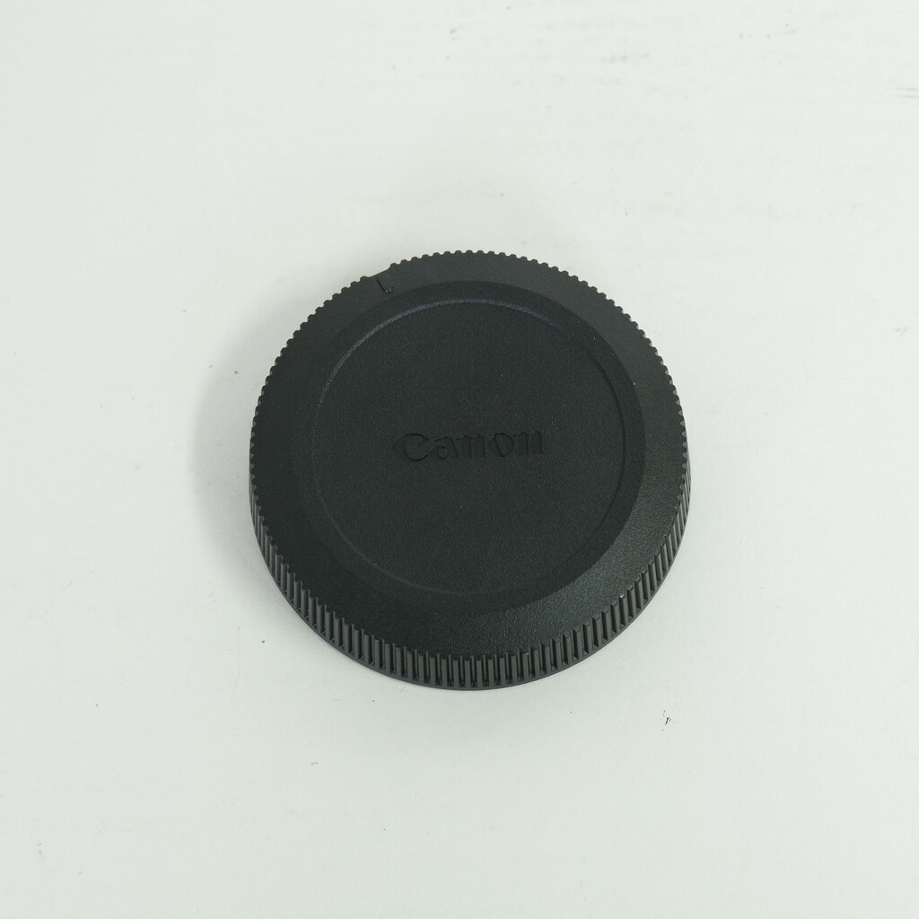 Canon RF50mm F1.8 STM