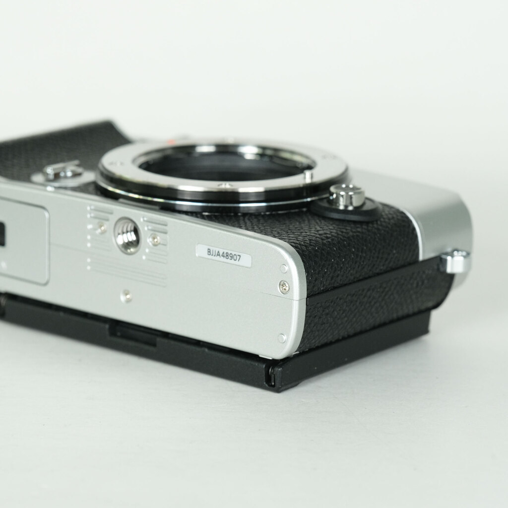 OLYMPUS PEN E-P7