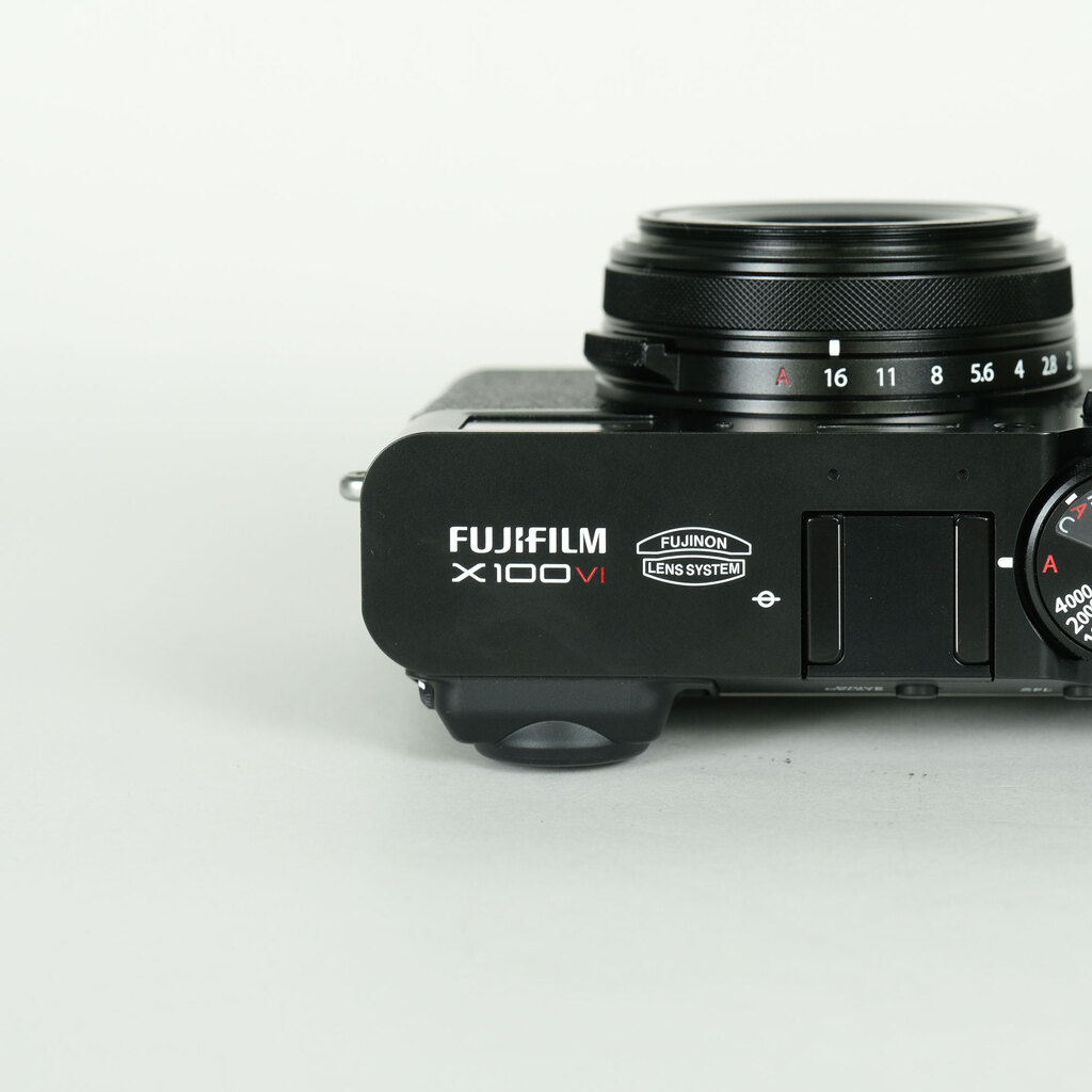 FUJIFILM X100VI