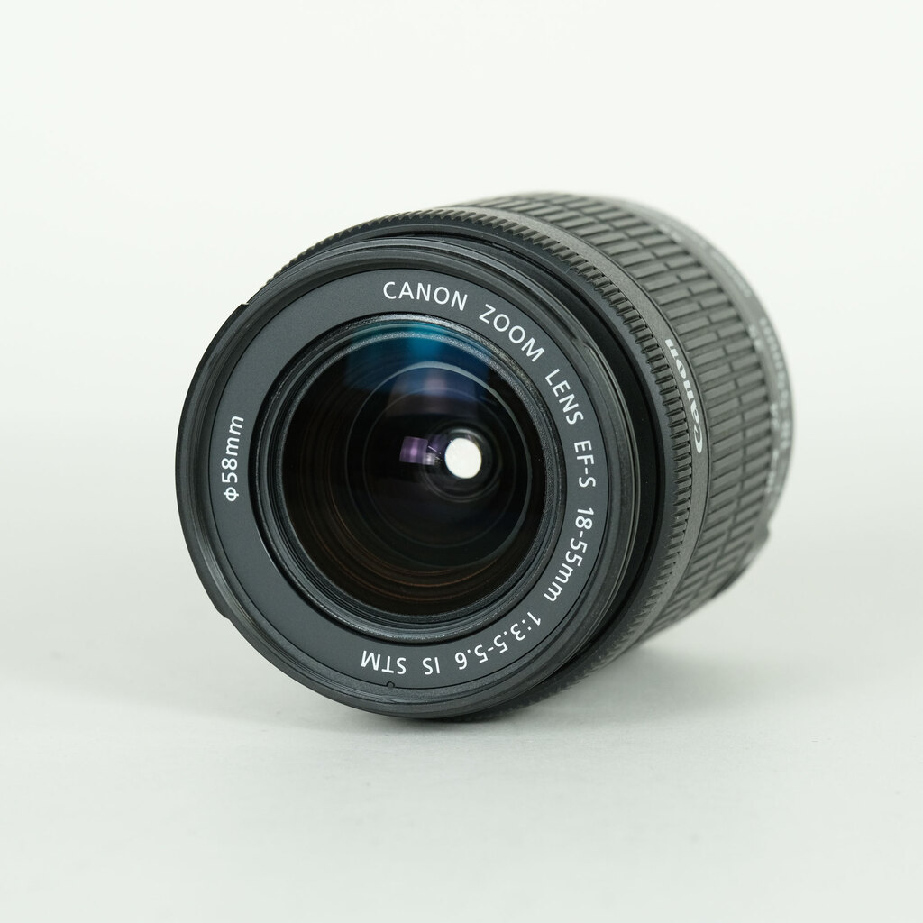 Canon EF-S18-55mm F4-5.6 IS STM