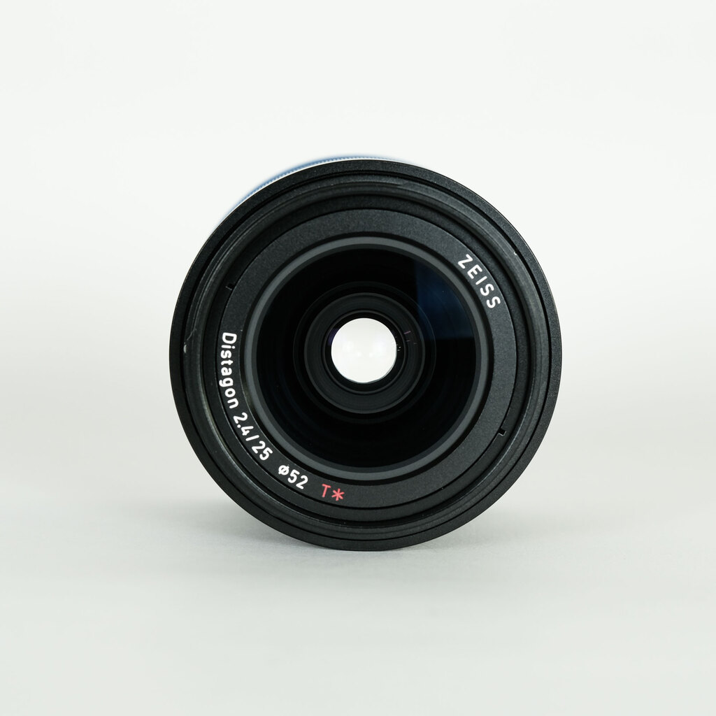 Carl Zeiss Loxia 25mm F2.4（ソニーE用）