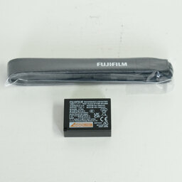 FUJIFILM X-M5 FUJIFILM X-M5