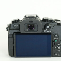 Panasonic LUMIX DMC-G8