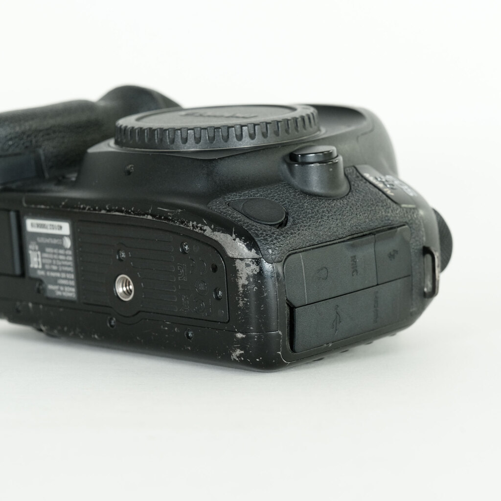 Canon EOS 5D Mark IV