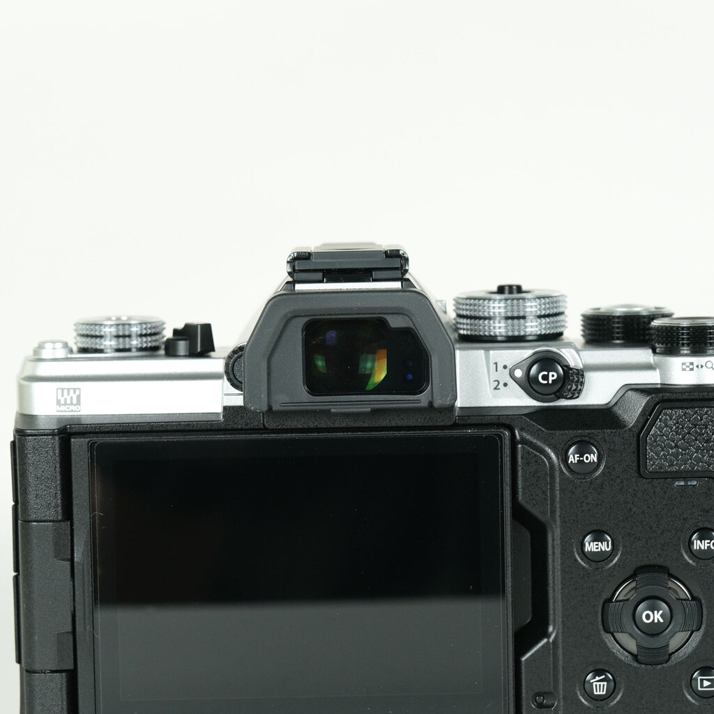 OM SYSTEM OM-3