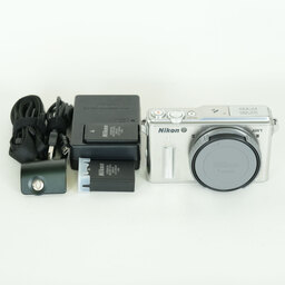 Nikon Nikon1 AW1 ボディ シルバー