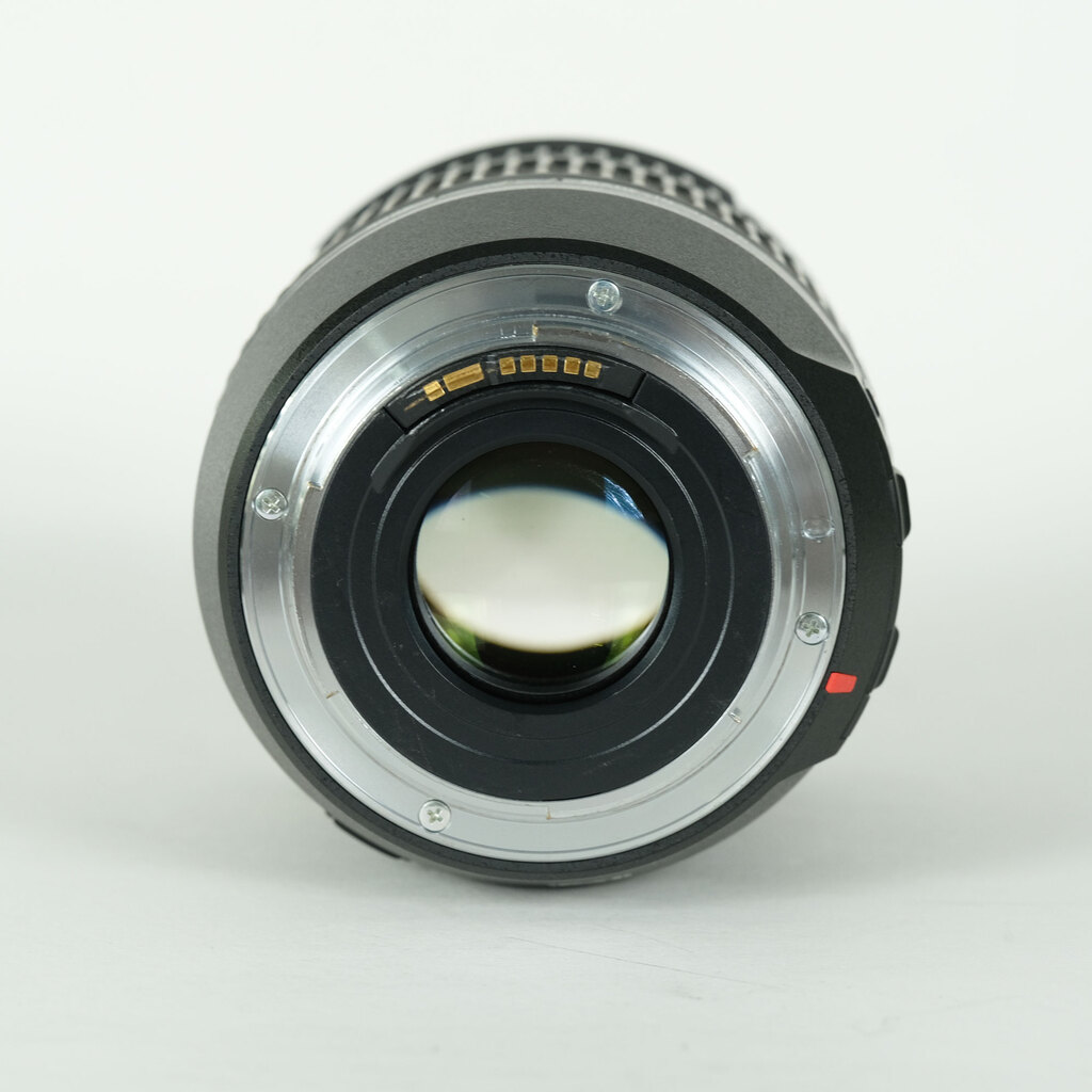 TAMRON SP 17-50mm F2.8 XR DiII VC /Model B005E (キヤノンEF用) TAMRON SP 17-50mm F2.8 XR DiII VC /Model B005E (キヤノンEF用)