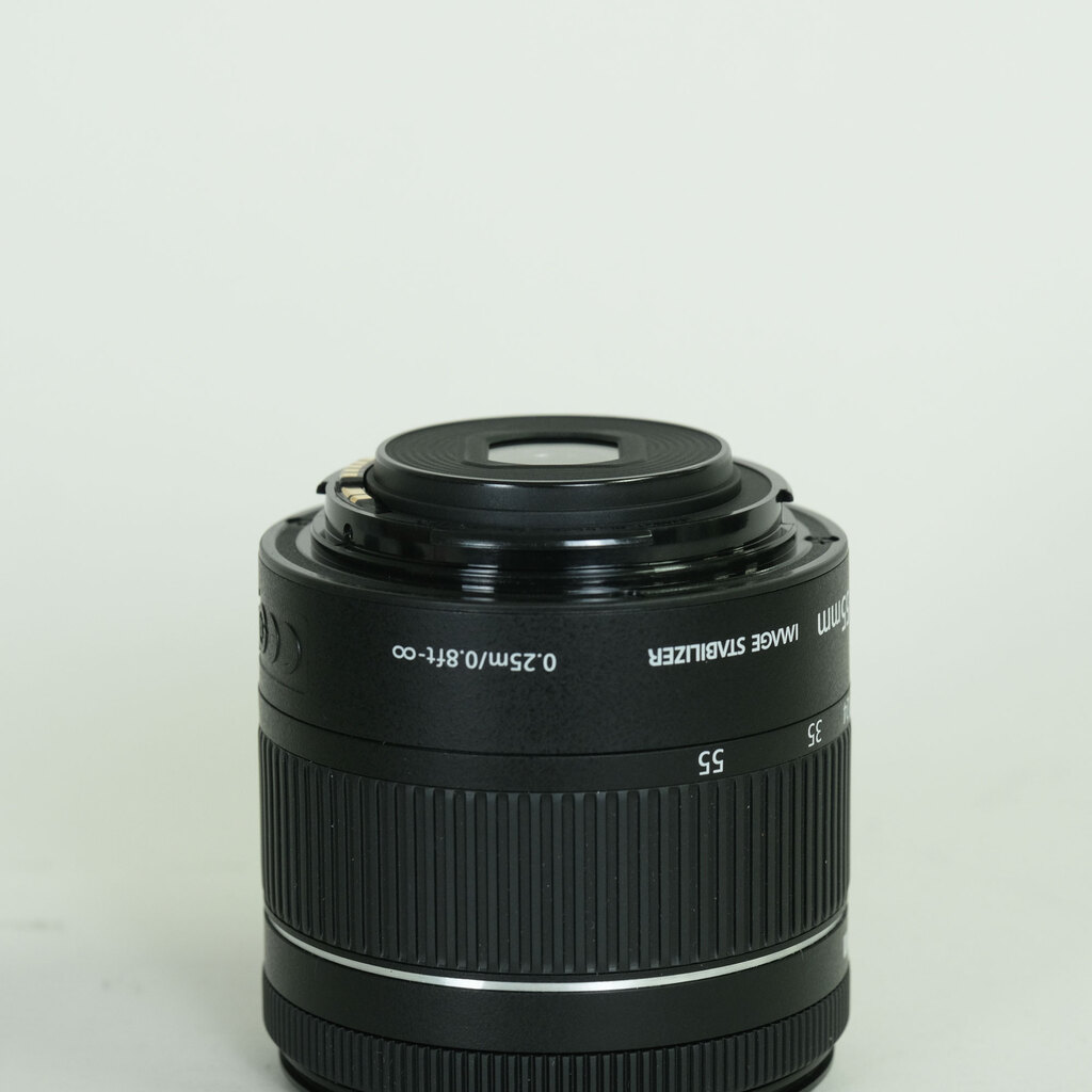Canon EF-S18-55mm F4-5.6 IS STM