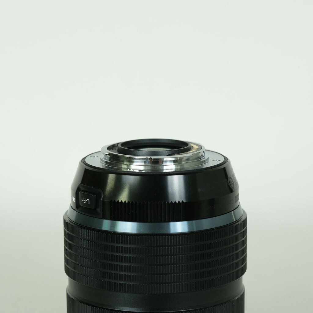 OLYMPUS M.ZUIKO DIGITAL ED 12-40mm F2.8 PRO II