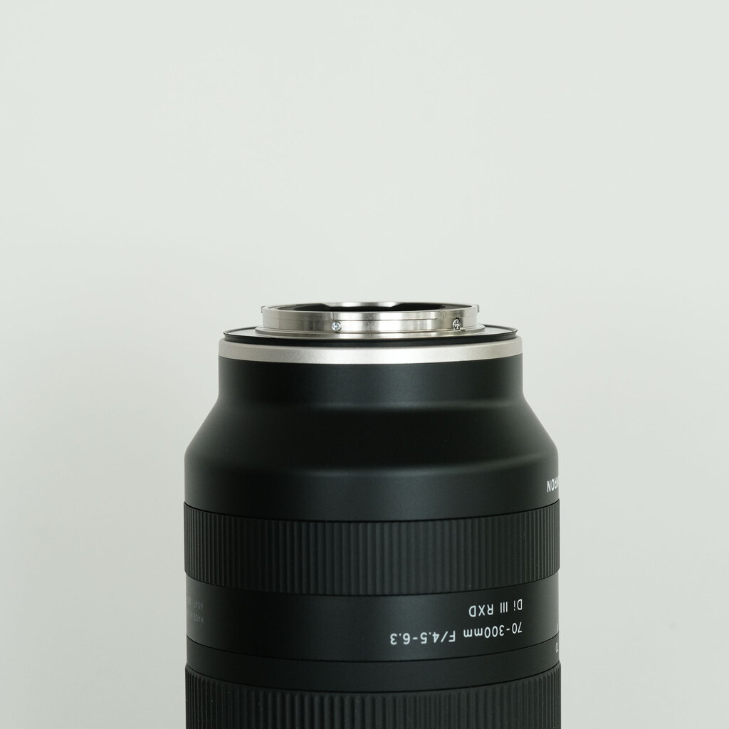 TAMRON 70-300mm F/4.5-6.3 Di III RXD (Model A047) [ソニーE用]