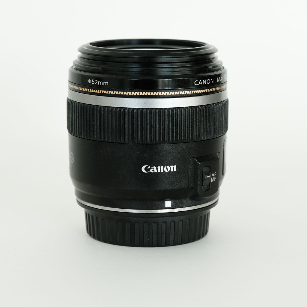 Canon EF-S60mm F2.8 マクロ USMの出品 | ONE SCENE（ワンシーン）