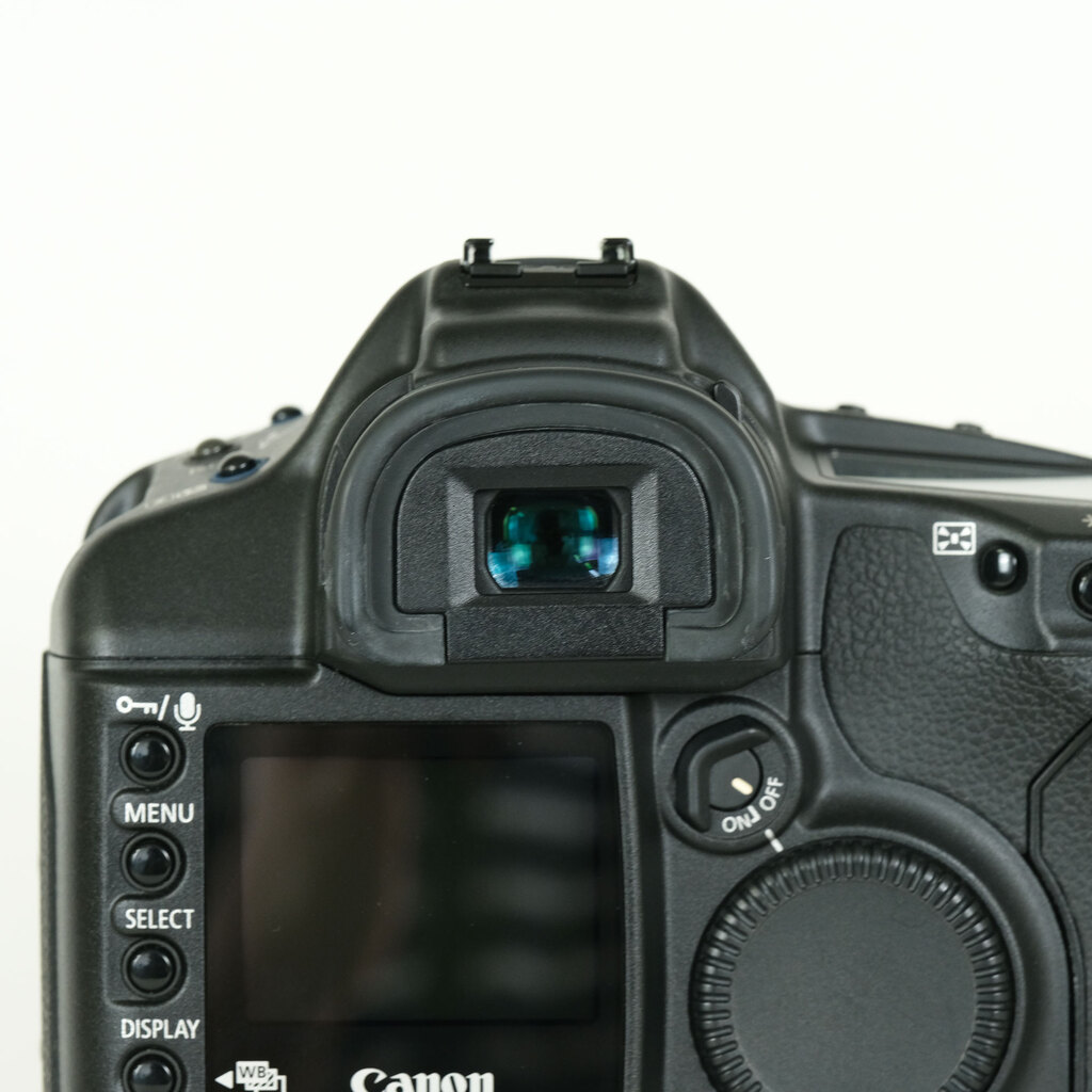 Canon EOS 1D