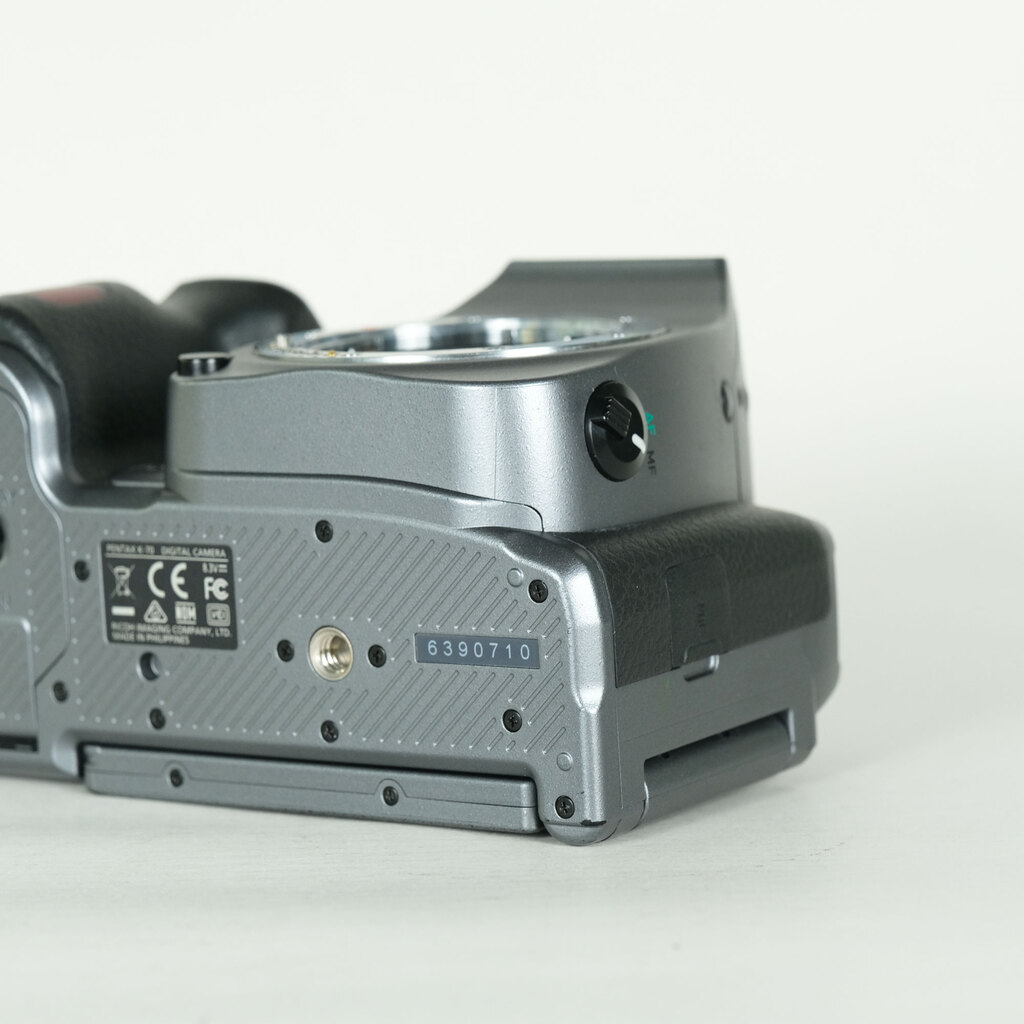 PENTAX K-70 ボディ シルキーシルバーの出品 | ONE SCENE（ワンシーン）