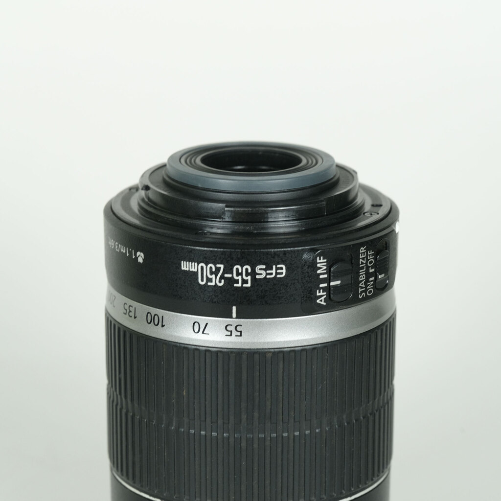 Canon EF-S55-250mm F4-5.6 ISの出品 | ONE SCENE（ワンシーン）