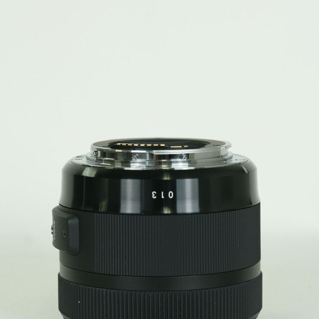 SIGMA 30mm F1.4 DC HSM | Art [キヤノン用]