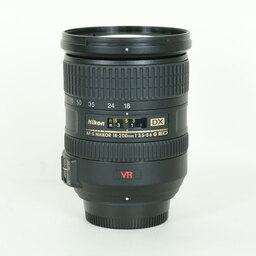 Nikon AF-S DX VR Zoom-Nikkor 18-200mm F3.5-5.6G IF-ED Nikon AF-S DX VR Zoom-Nikkor 18-200mm F3.5-5.6G IF-ED