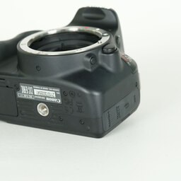 Canon EOS Kiss X7