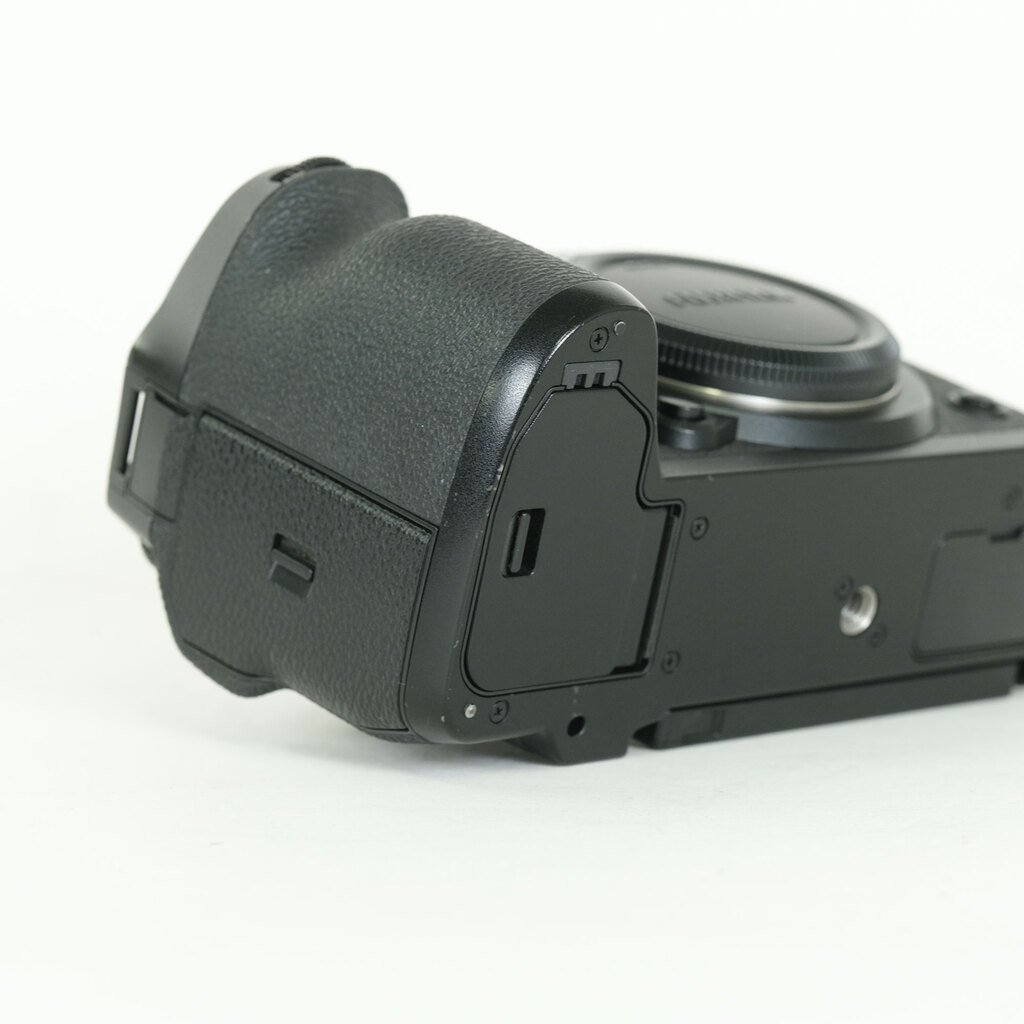 FUJIFILM X-H2 FUJIFILM X-H2
