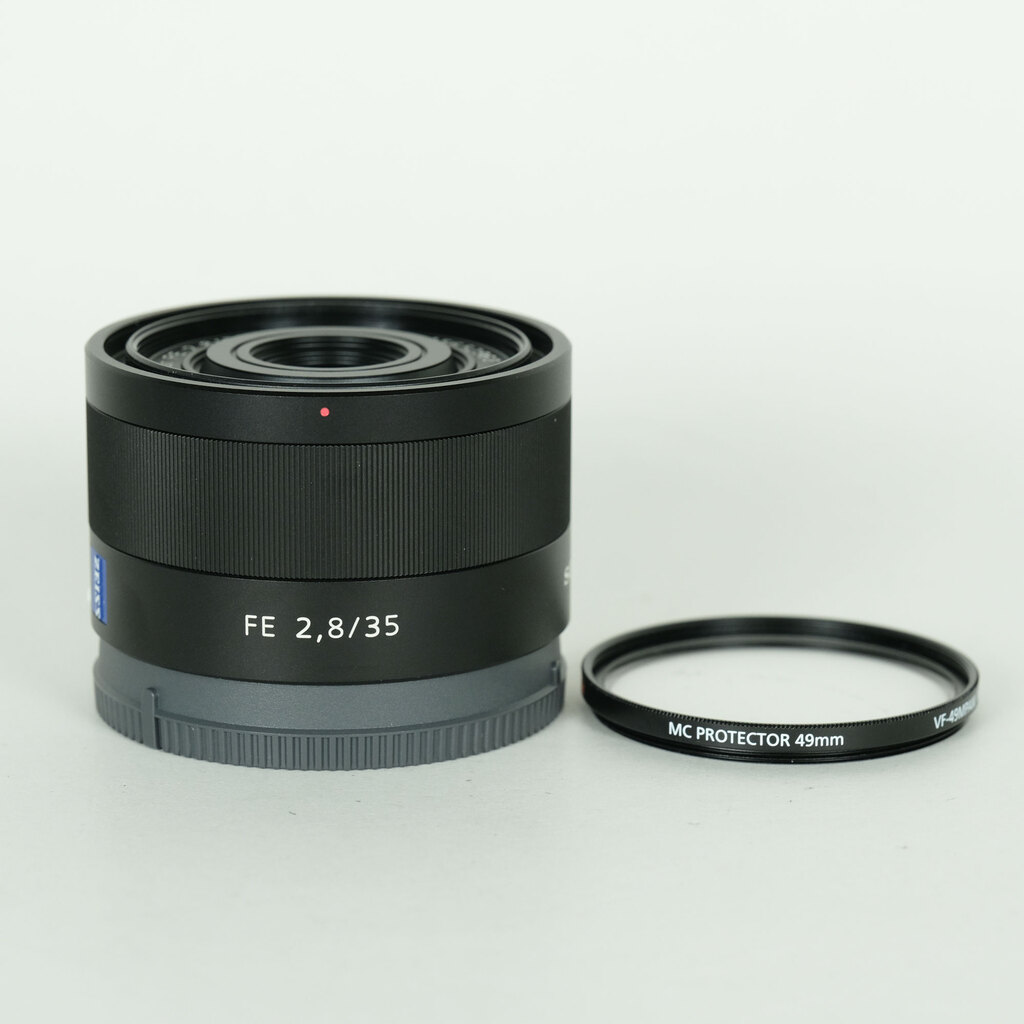 SONY Sonnar T* FE 35mm F2.8 ZA SEL35F28Z SONY Sonnar T* FE 35mm F2.8 ZA SEL35F28Z