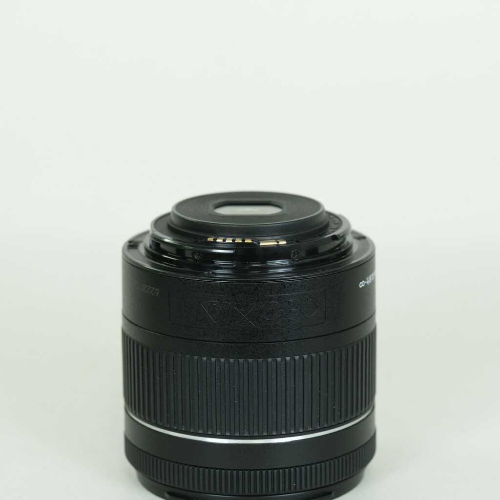 Canon EF-S18-55mm F4-5.6 IS STM Canon EF-S18-55mm F4-5.6 IS STM