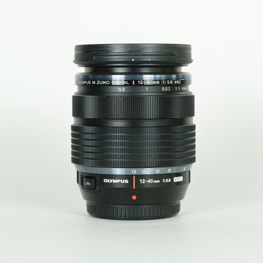 OLYMPUS M.ZUIKO DIGITAL ED 12-40mm F2.8 PRO OLYMPUS M.ZUIKO DIGITAL ED 12-40mm F2.8 PRO