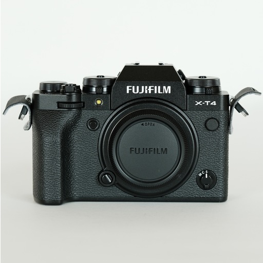 FUJIFILM X-T4