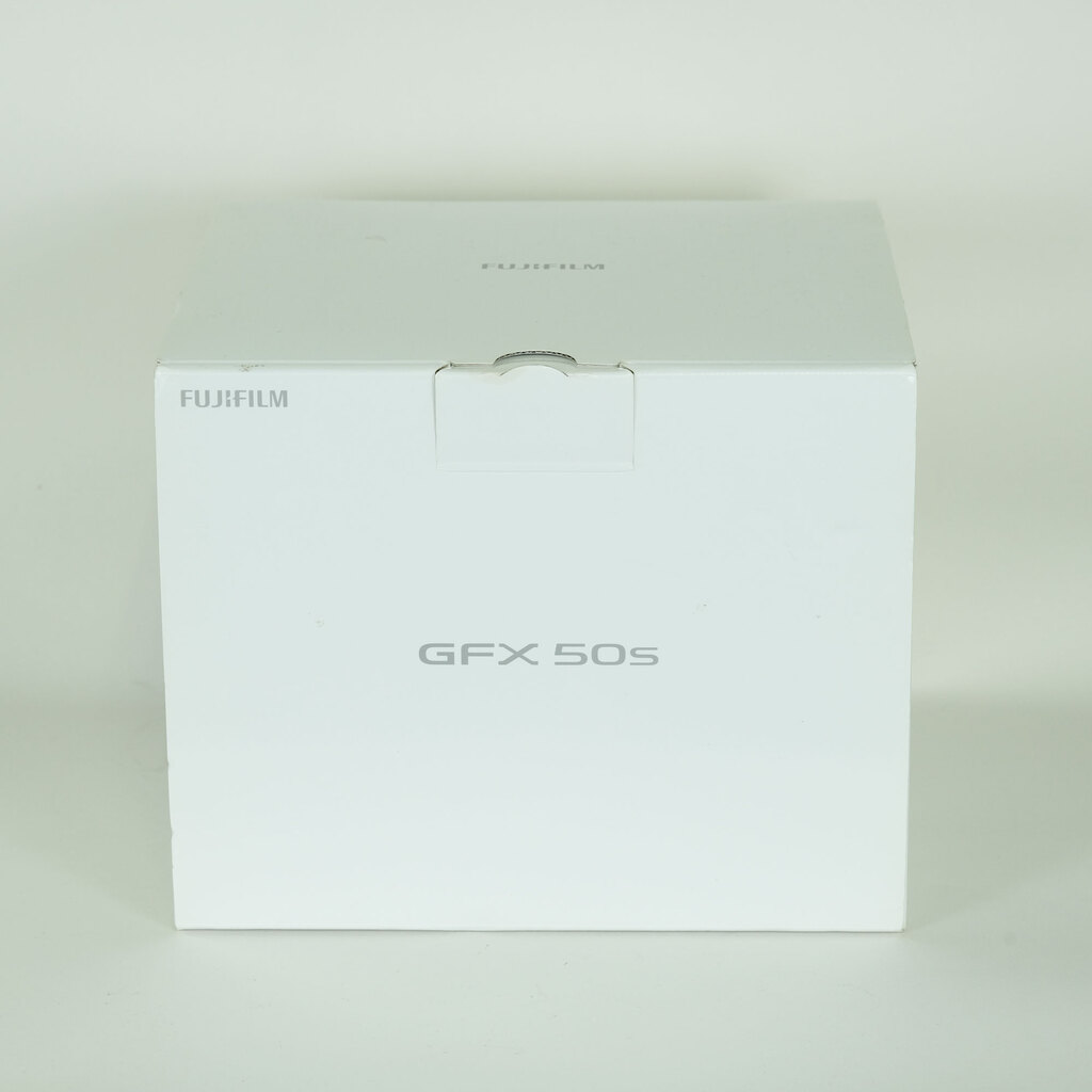 FUJIFILM GFX 50S