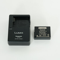 Panasonic LUMIX DMC-G8