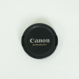 Canon EF70-300mm F4-5.6 IS USM Canon EF70-300mm F4-5.6 IS USM