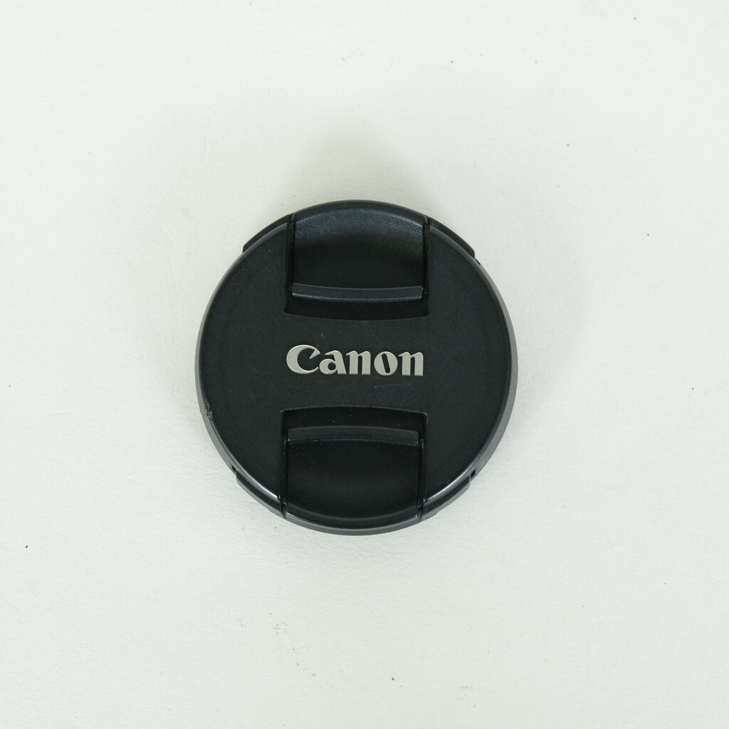 Canon RF50mm F1.8 STM