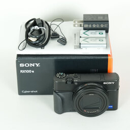 SONY Cyber-shot DSC-RX100M6 SONY Cyber-shot DSC-RX100M6