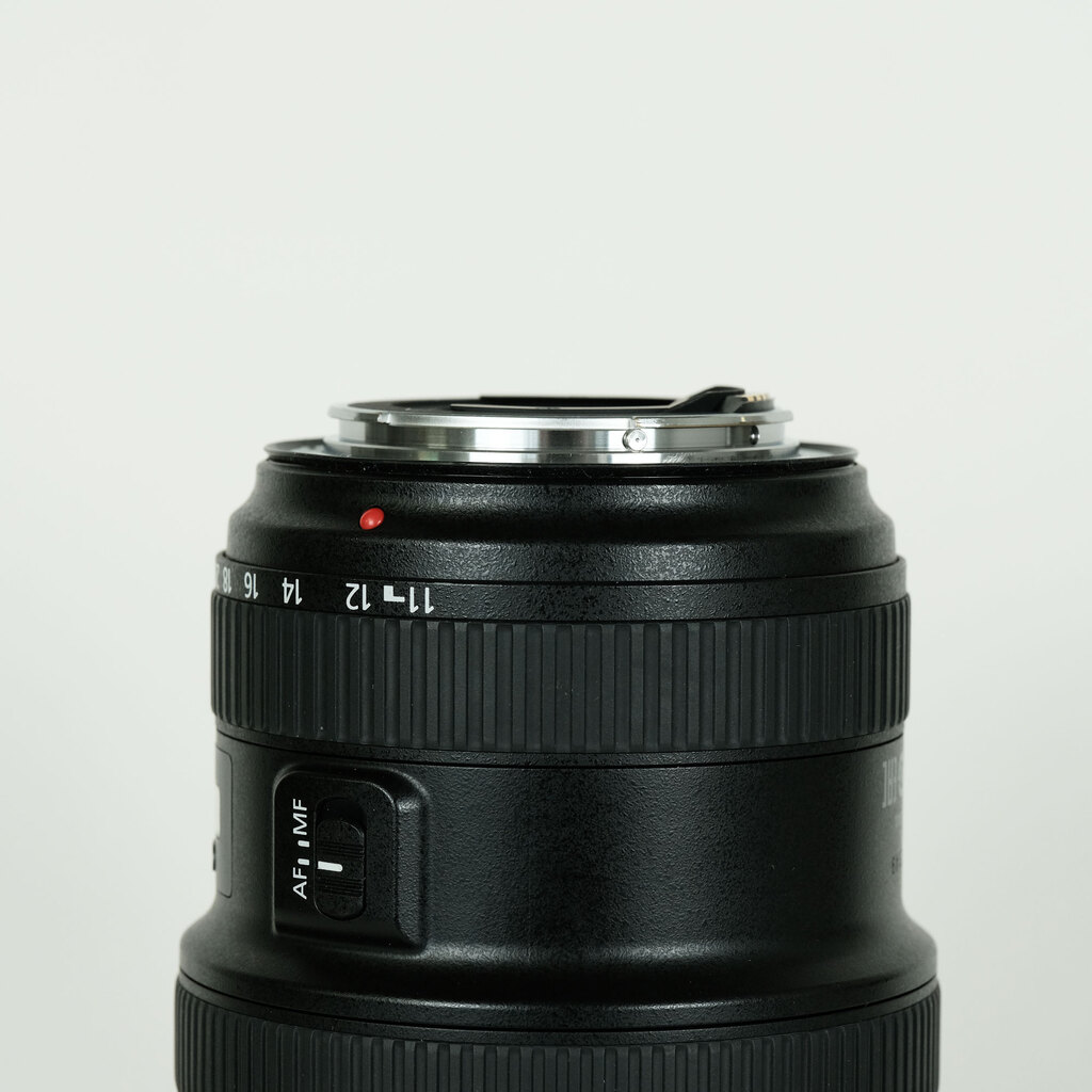 Canon EF11-24mm F4L USM