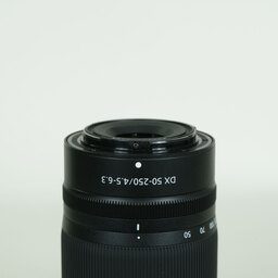Nikon NIKKOR Z DX 50-250mm f/4.5-6.3 VR Nikon NIKKOR Z DX 50-250mm f/4.5-6.3 VR