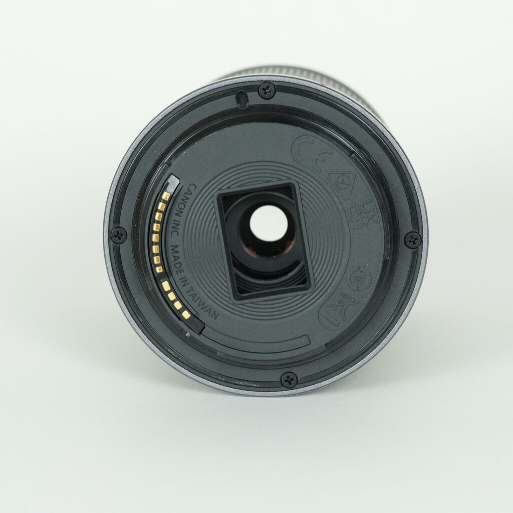 Canon RF-S55-210mm F5-7.1 IS STMの出品 | ONE SCENE（ワンシーン）
