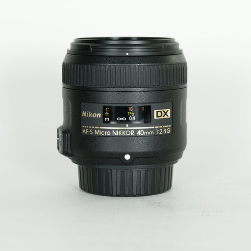 Nikon AF-S DX Micro NIKKOR 40mm f/2.8G