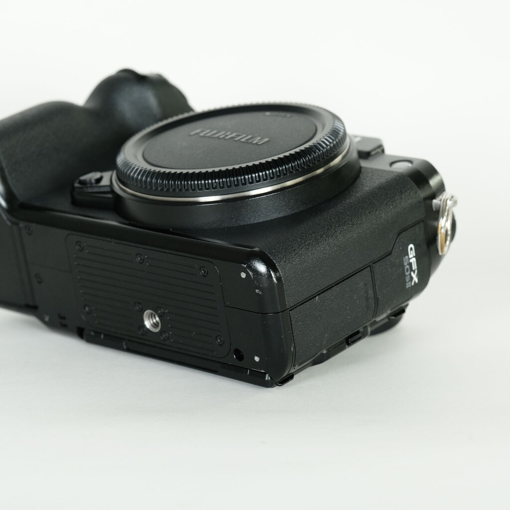 FUJIFILM GFX 50S II
