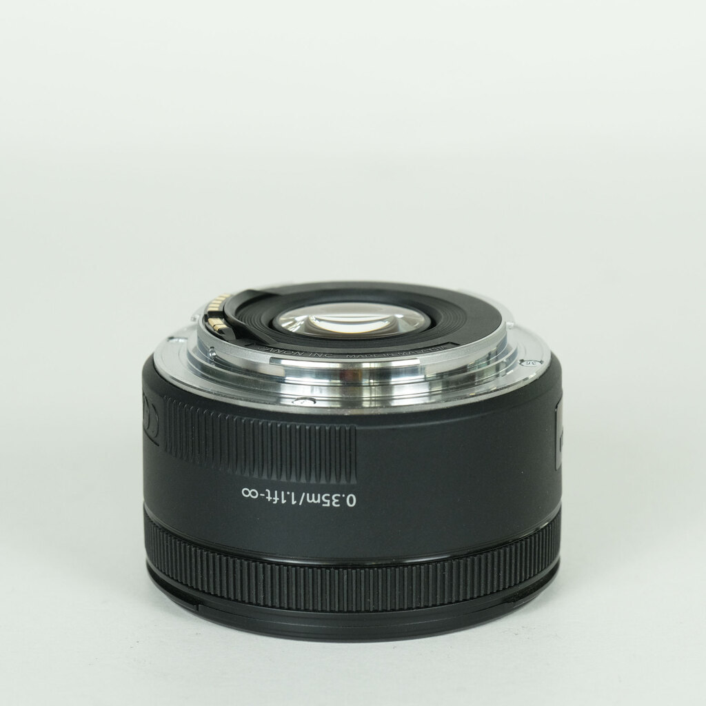 Canon EF50mm F1.8 STM Canon EF50mm F1.8 STM