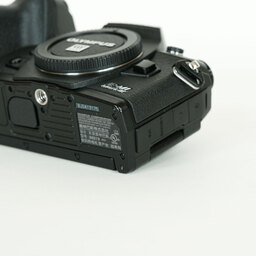 OLYMPUS OM-D E-M1 Mark III