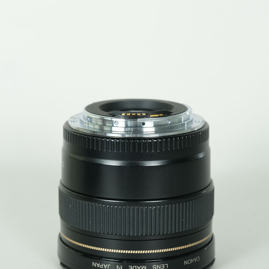 Canon EF20mm F2.8 USMの出品 | ONE SCENE（ワンシーン）