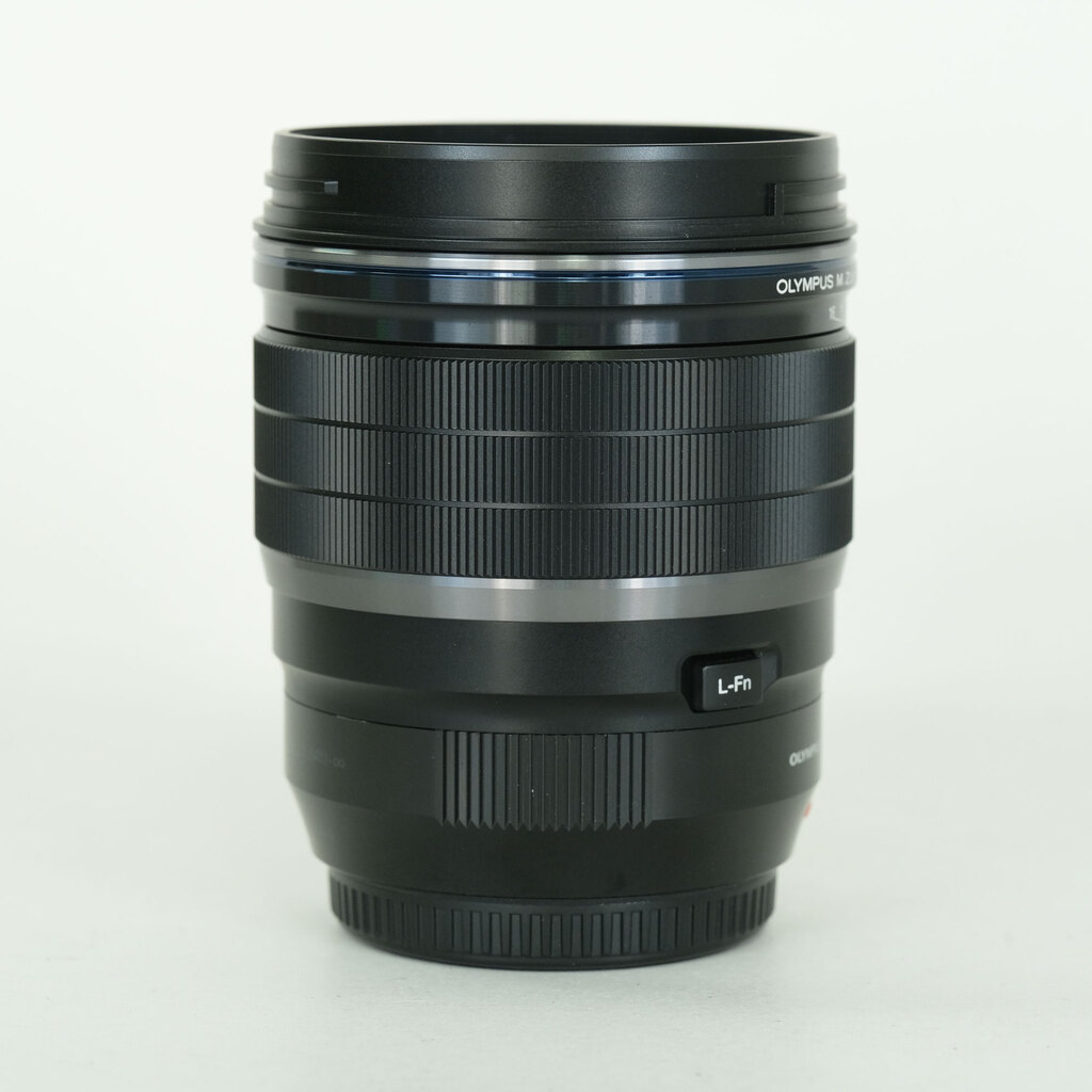 OLYMPUS M.ZUIKO DIGITAL ED 45mm F1.2 PRO OLYMPUS M.ZUIKO DIGITAL ED 45mm F1.2 PRO