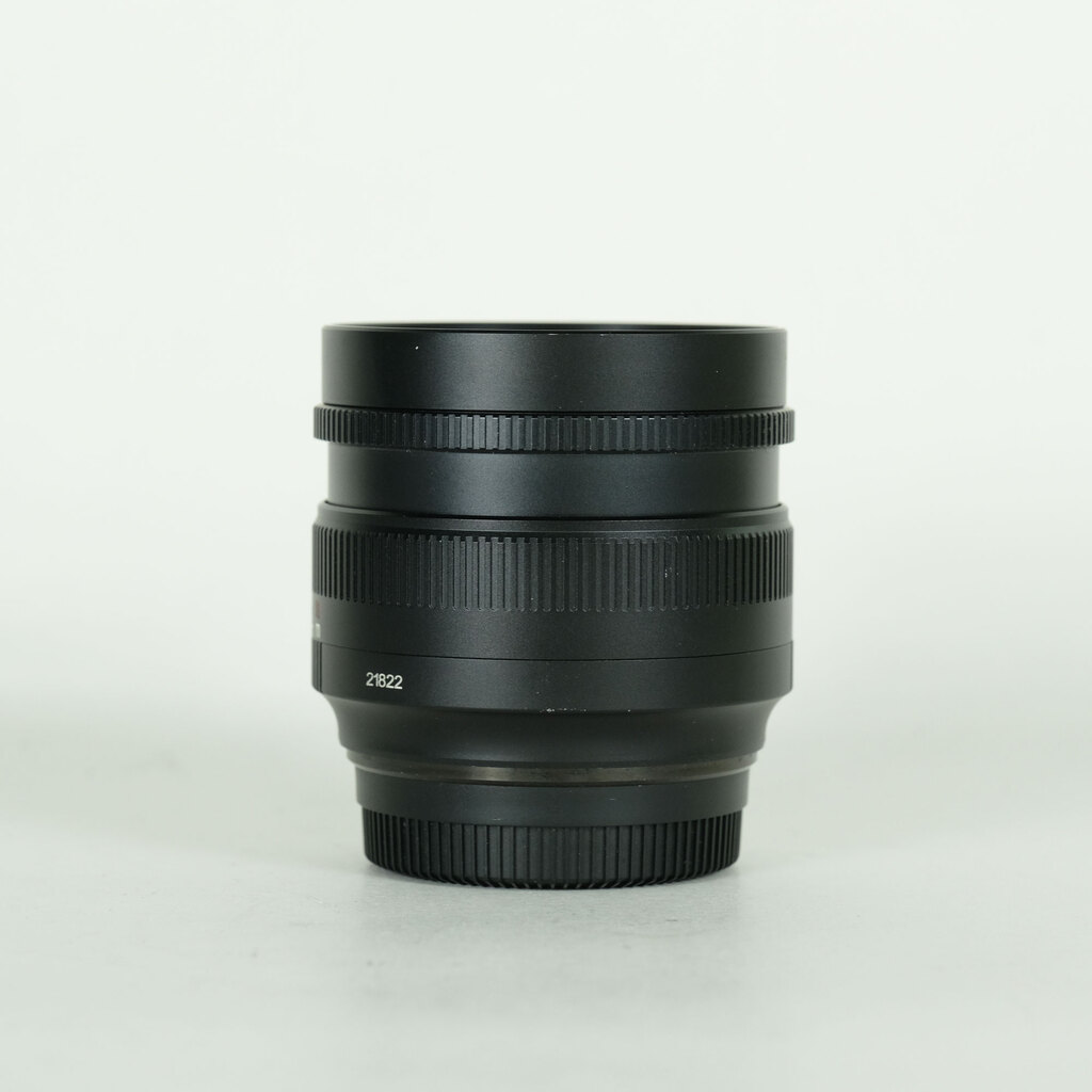 七工匠 7Artisans 50mm F0.95 (フジフイルムX用) ブラックの出品 | ONE