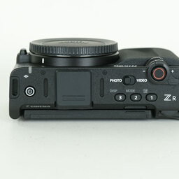 Nikon ZR
