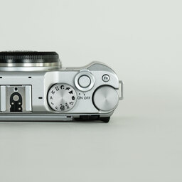 FUJIFILM X-A5