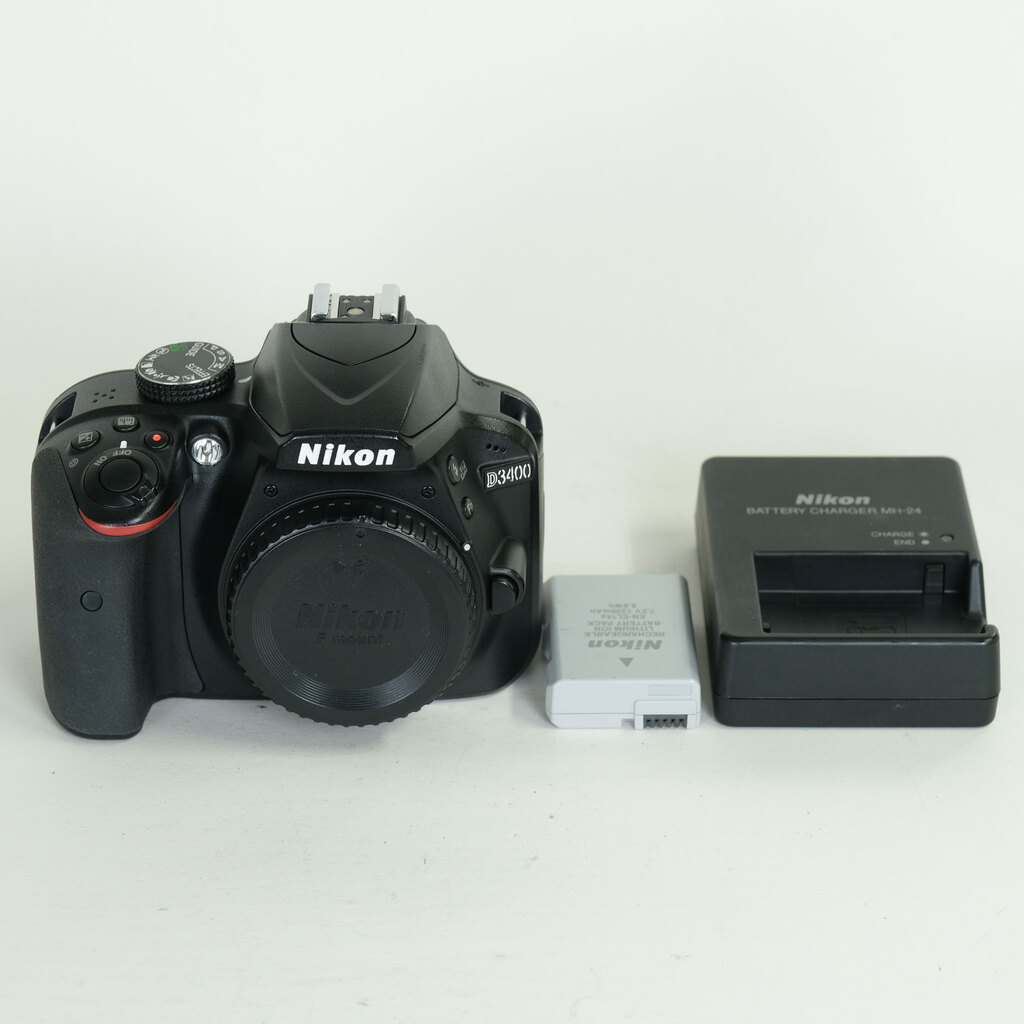 Nikon D3400
