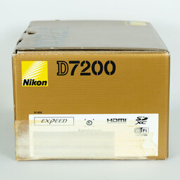 Nikon D7200