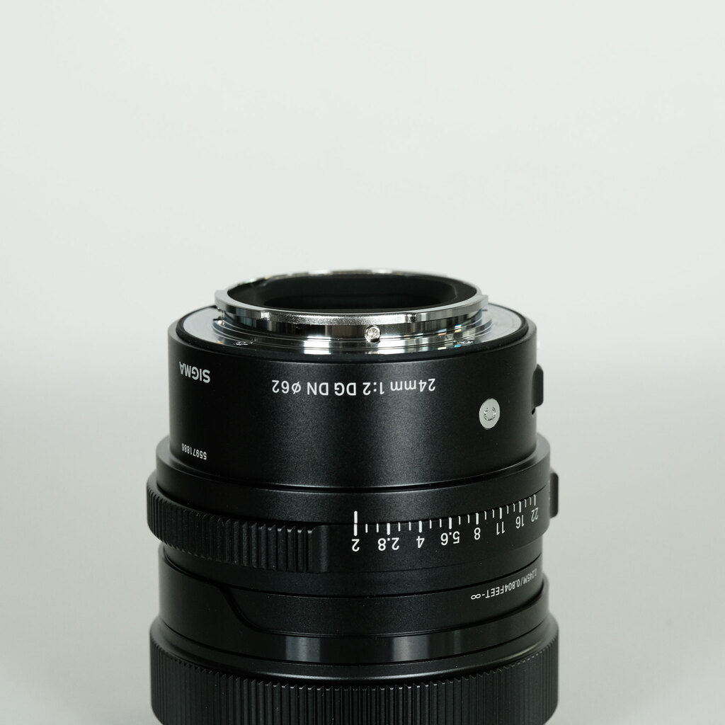 SIGMA 24mm F2 DG DN｜Contemporary [ソニーE用]