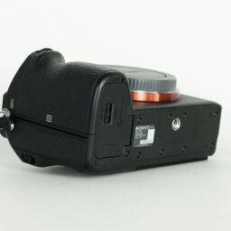 SONY α7 III（ILCE-7M3）